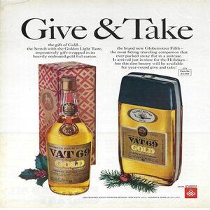 1967 VAT 69 Gold Golden Light Blended Scotch Whiskey Vintage Print Ad/Poster
